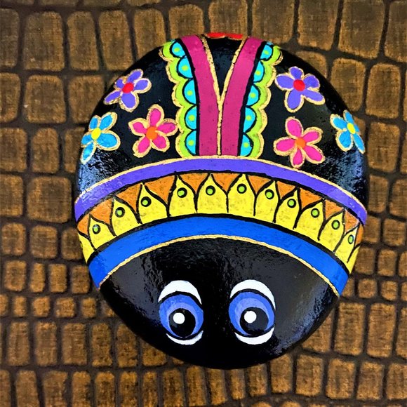 New Hand Painted Boho Bug Stone - Picture 2 of 7